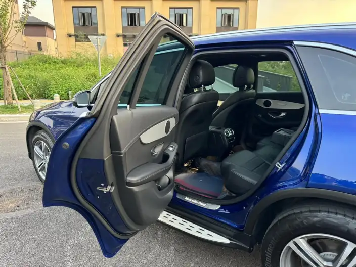 Mercedes-Benz GLC 2021 Model GLC 260 L 4MATIC Dynamic Model – фото 10