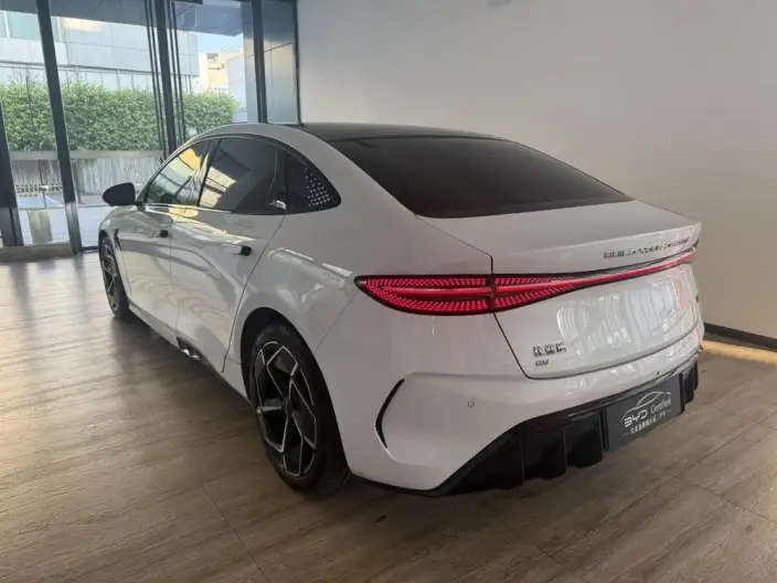 BYD Seal 2022 Model 700KM Long Battery Life Pro Rear Drive Edition