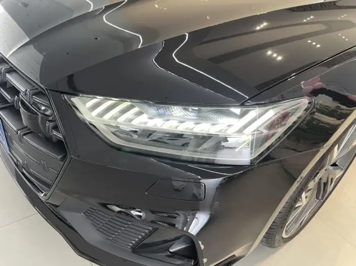 Audi A7 L 2024 Model 45 TFSI quattro Black Samurai Edition – фото 7