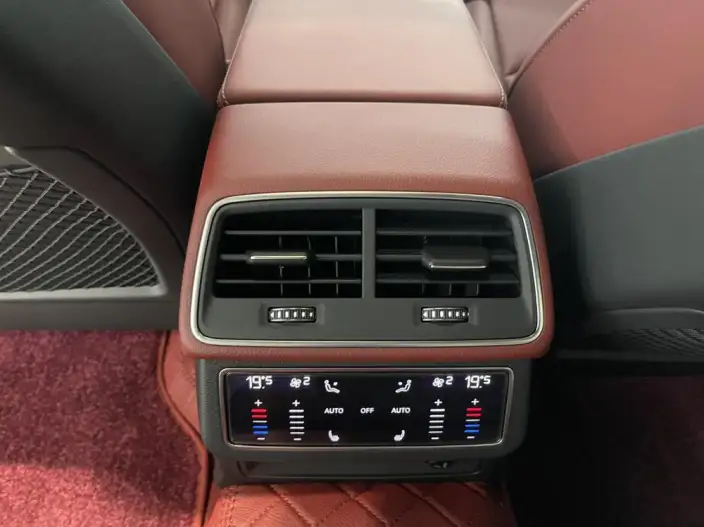 Audi A7 L 2024 Model 45 TFSI quattro Black Samurai Edition – фото 9