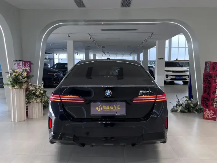BMW 5 Series 2025 Model Facelift 525Li M Sports Set – фото 5