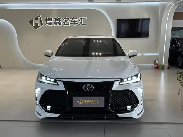 Toyota Avalon 2022 Model 2.0L XLE Exclusive Edition – фото 2