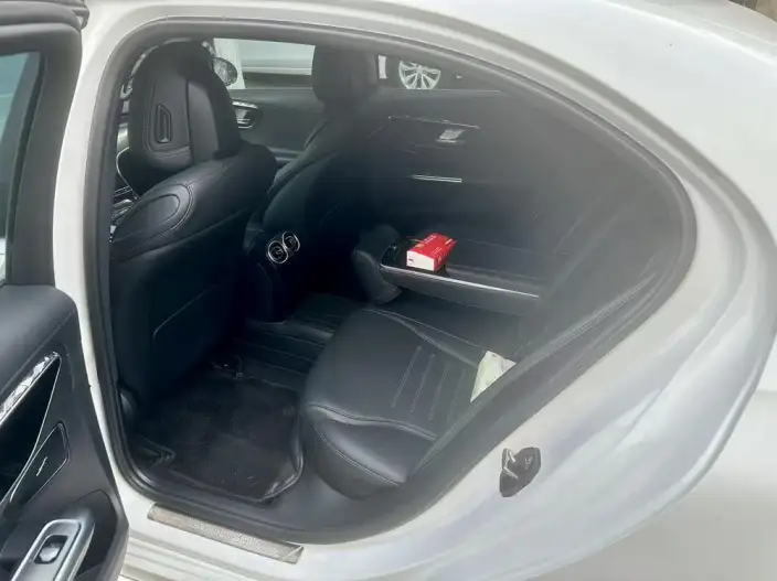 Mercedes-Benz C-Class 2023 Model Facelift C 200 L Sports Edition – фото 9