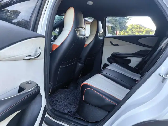 BYD Dolphin 2021 Model Fashion Edition – фото 9