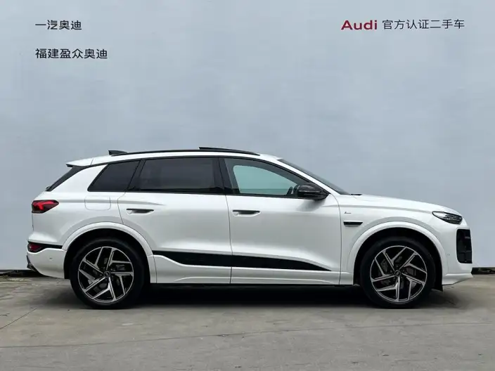 AUDI Q6L e-tron 2026 Model First Edition Pilot Edition – фото 8