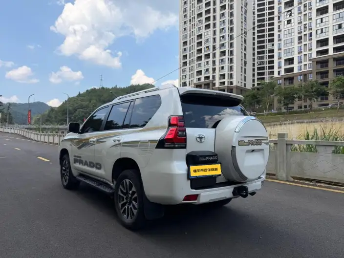 Prado import0 2023 Model 4.0L Automatic 4WD 7 seat Parallel Imported – фото 4