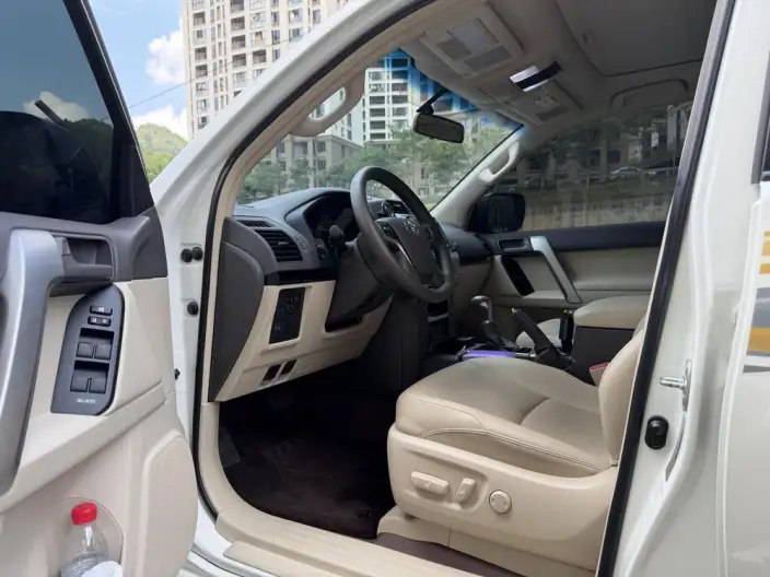 Prado import0 2023 Model 4.0L Automatic 4WD 7 seat Parallel Imported – фото 9