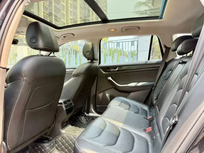 Skoda Kodiaq 2021 Model TSI330 5 seat 2WD Luxury Premium Edition – фото 9