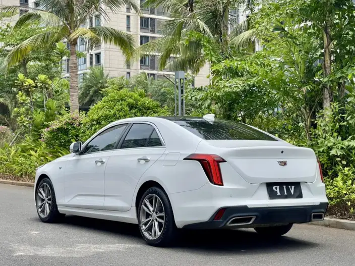 Cadillac CT4 2021 Model 28T Luxury Model