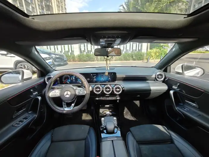 Mercedes-Benz A-class 2022 Model Facelift II A 200 L Sports sedan Fashion Edition – фото 7