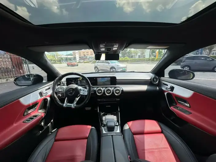Mercedes-Benz A-Class AMG Imported 2020 Model AMG A 35 4MATIC – фото 7