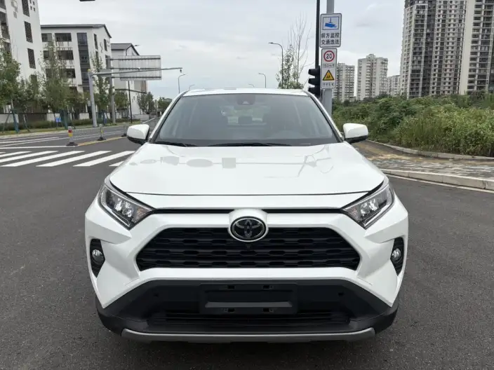 Toyota RAV4 2020 Model 2.0L CVT 2WD Fashion Plus Edition – фото 2
