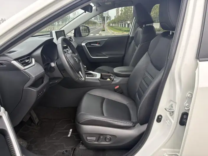 Toyota RAV4 2020 Model 2.0L CVT 2WD Fashion Plus Edition – фото 10