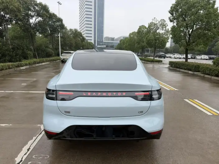 Leapmotor C01 2024 Model EV Edition 525 Exclusive Edition – фото 6