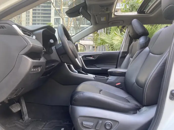 Toyota RAV4 2020 Model 2.0L CVT 2WD Fashion edition – фото 8