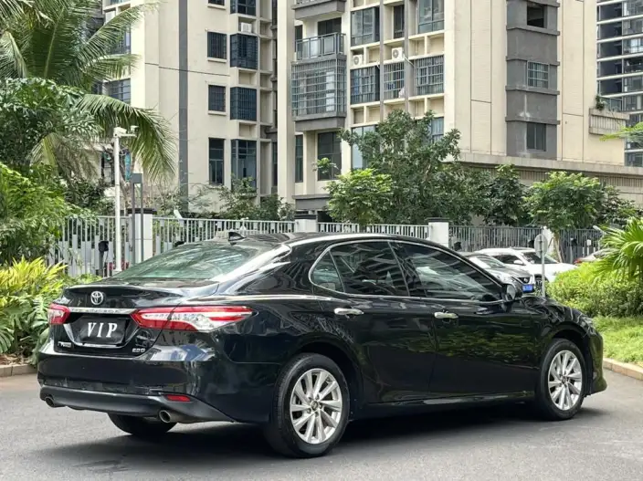 Toyota Camry 2022 Model 2.0G Deluxe Edition – фото 6