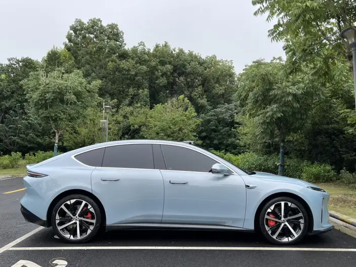 NIO ET5 2022 Model 75kWh – фото 8