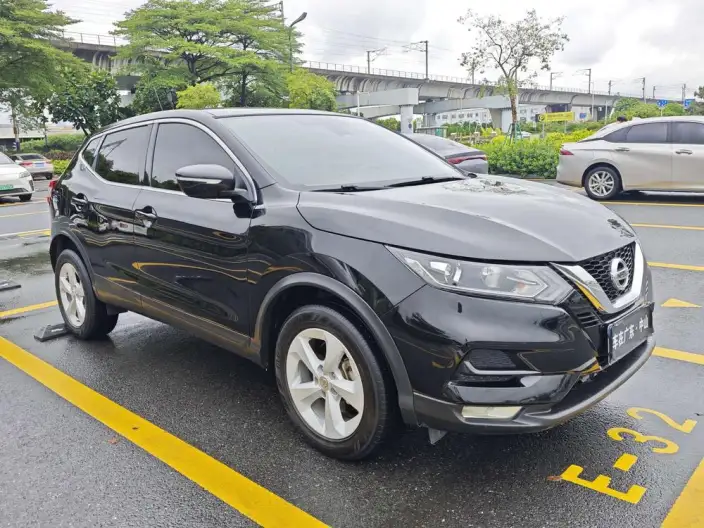 Nissan Qashqai 2022 Model 2.0L XV Smart Edition