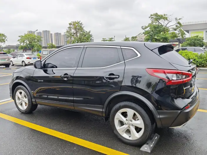 Nissan Qashqai 2022 Model 2.0L XV Smart Edition – фото 5