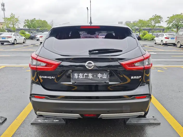 Nissan Qashqai 2022 Model 2.0L XV Smart Edition – фото 6