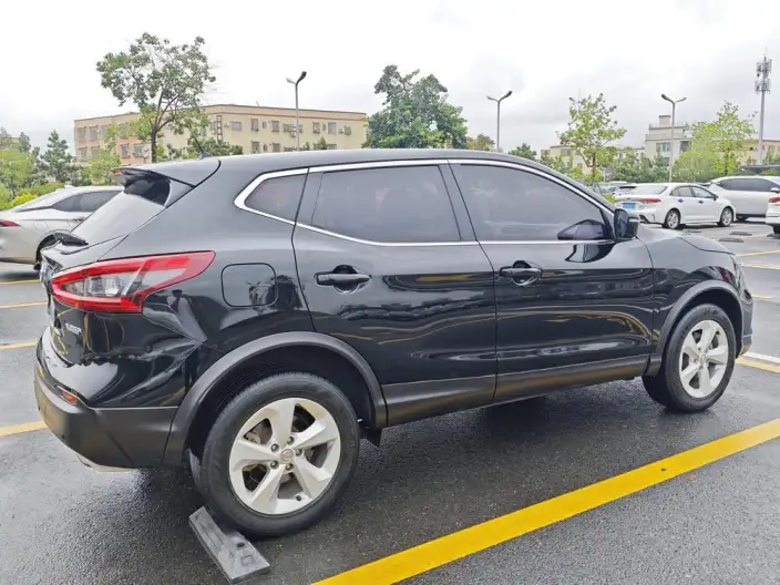 Nissan Qashqai 2022 Model 2.0L XV Smart Edition – фото 7