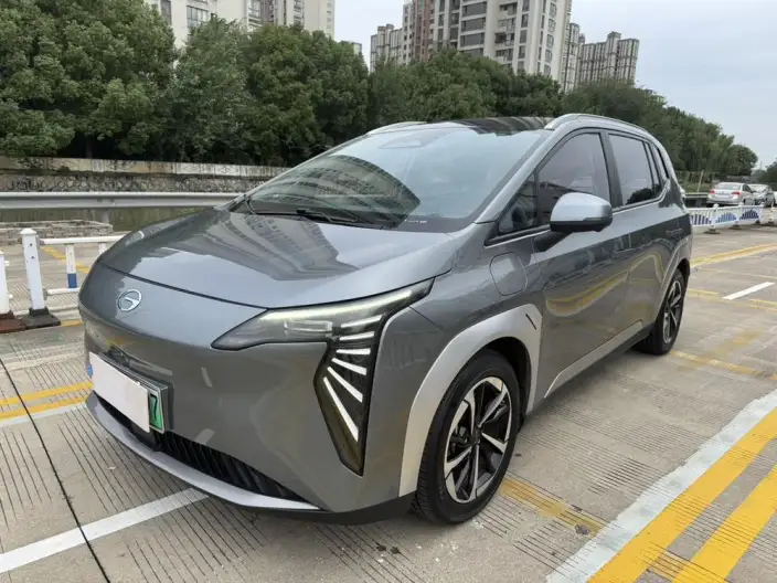 AION Y 2023 Model Plus 510 Smart collar Edition