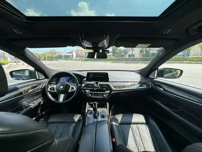 BMW 6 Series GT 2020 Model 630i M Sports Traveler Edition – фото 7