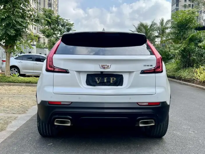 Cadillac XT4 2022 Model 28T 2WD Fashion Model – фото 5