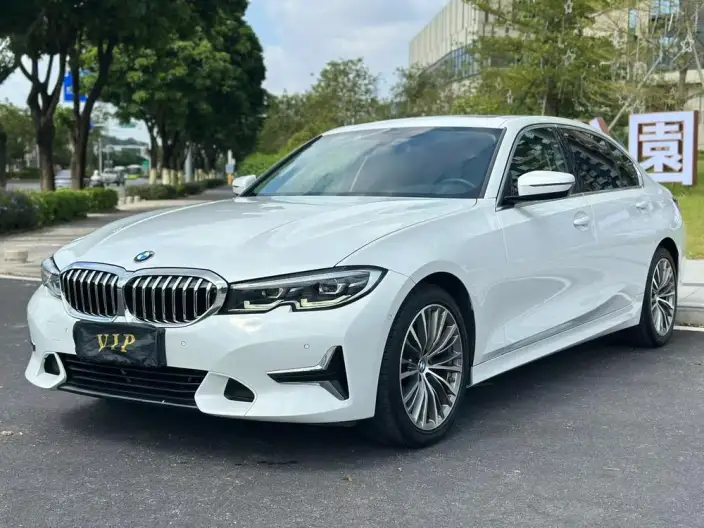 BMW 3 Series 2020 Model 325Li First Edition Edition – фото 1
