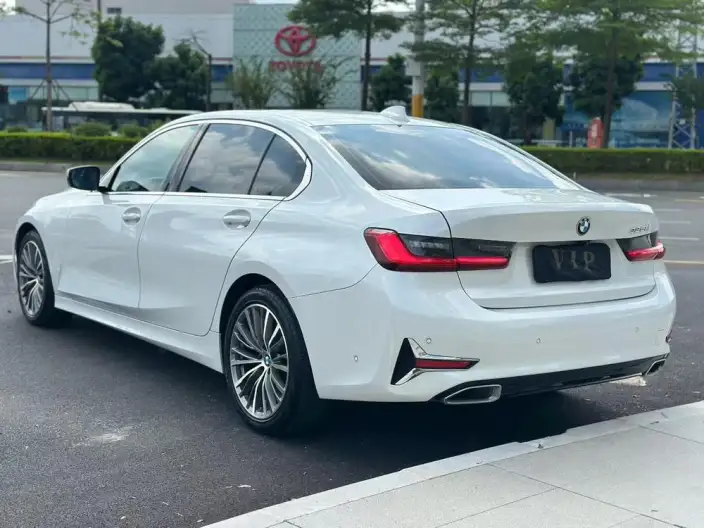 BMW 3 Series 2020 Model 325Li First Edition Edition – фото 4