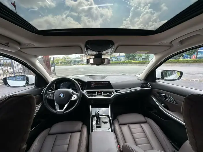 BMW 3 Series 2020 Model 325Li First Edition Edition – фото 7