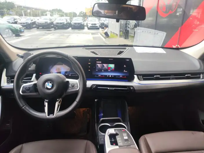 BMW X1 2023 Model sDrive25Li M Sports Set – фото 7