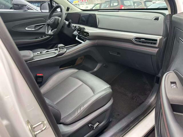 Changan UNI-T 2020 1.5T Flagship – фото 8