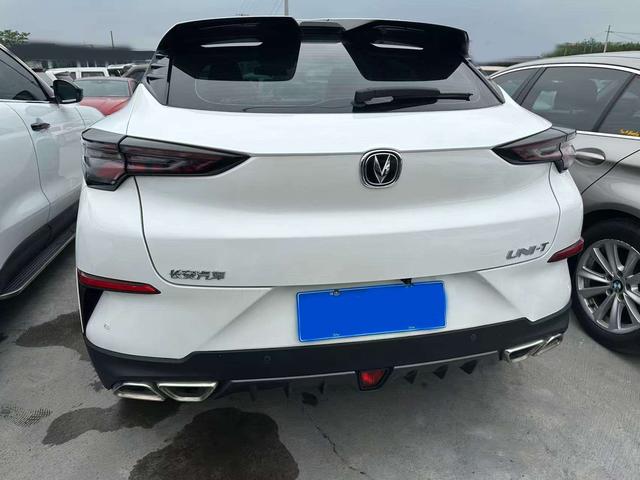 Changan UNI-T 2020 1.5T Flagship – фото 9