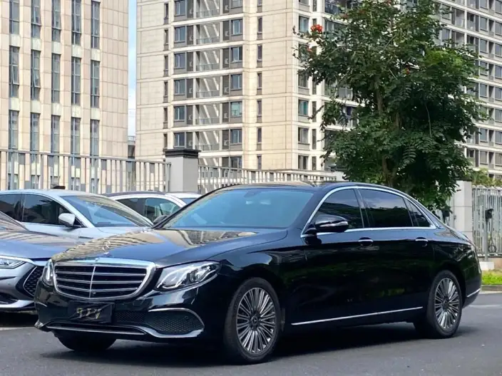 Mercedes-Benz E-Class 2020 Model Facelift E 300 L Fashion Model – фото 1