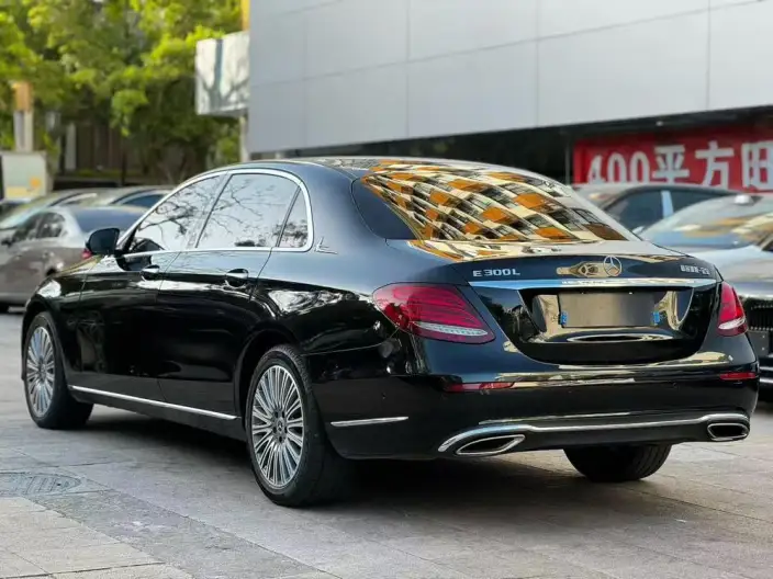 Mercedes-Benz E-Class 2020 Model Facelift E 300 L Fashion Model – фото 4