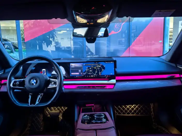 BMW 5 Series 2024 Model 530Li Exclusive Model M Sports Set – фото 9