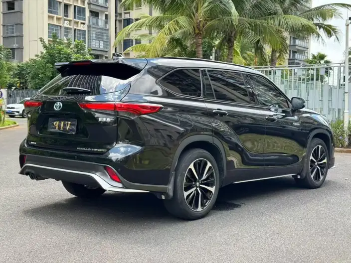 Crown Kluger 2021 Model 2.5L HEV 4WD Premium Edition – фото 6