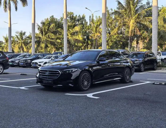 Mercedes-Benz E-Class 2025 Model E 300 L Fashion Model sedan