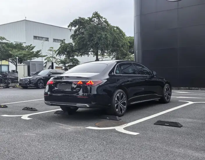 Mercedes-Benz E-Class 2025 Model Facelift E 300 L Luxury Model sedan – фото 6