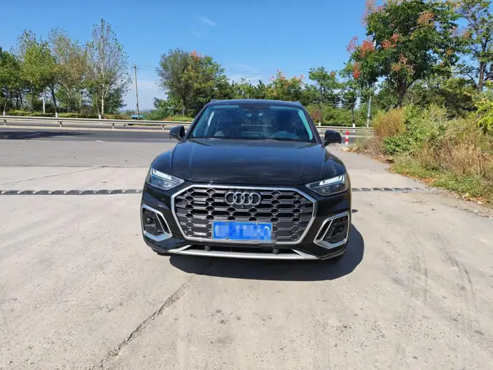 Audi Q5L 2021 Model 40 TFSI Luxury Dynamic Model