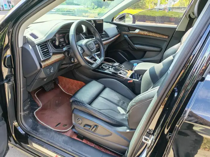 Audi Q5L 2021 Model 40 TFSI Luxury Dynamic Model – фото 9