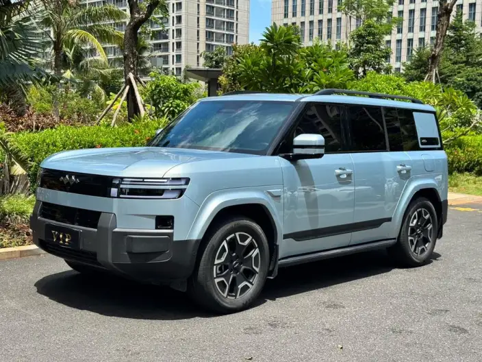 Titan 7 PHEV 2025 Model 200KM 2WD Max Edition