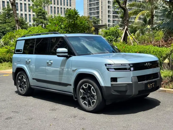 Titan 7 PHEV 2025 Model 200KM 2WD Max Edition