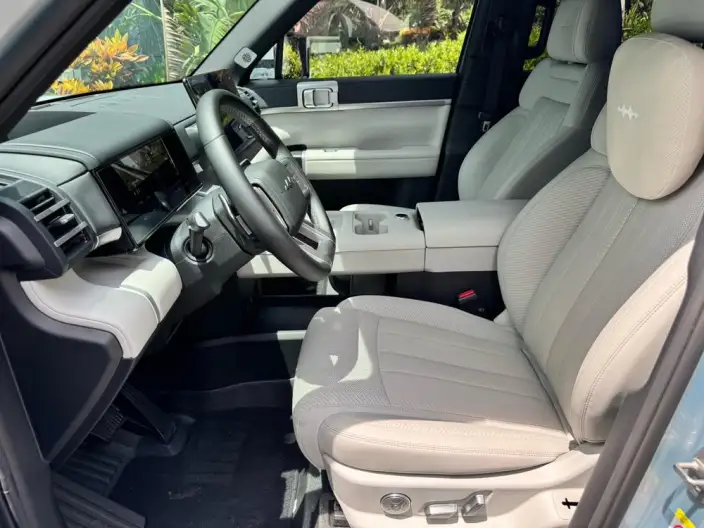 Titan 7 PHEV 2025 Model 200KM 2WD Max Edition – фото 8
