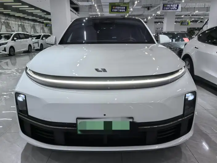 Li Auto L7 2023 Model Pro Edition