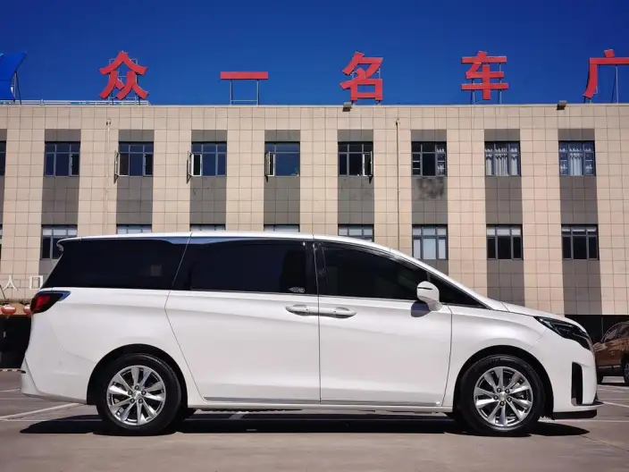 Buick GL8 2023 Model ES Luzun 2.0T Exclusive Model – фото 7