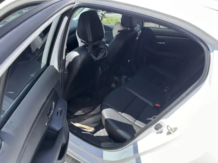 Nissan Sylphy 2023 Model 1.6L CVT Yuexiang Edition – фото 9