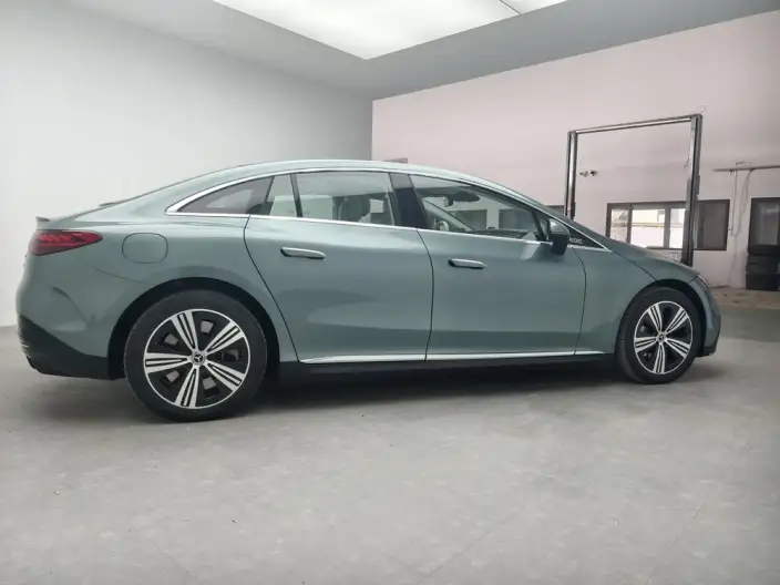 Mercedes-Benz EQE 2025 Model EQE 500 4MATIC Deluxe Edition – фото 5