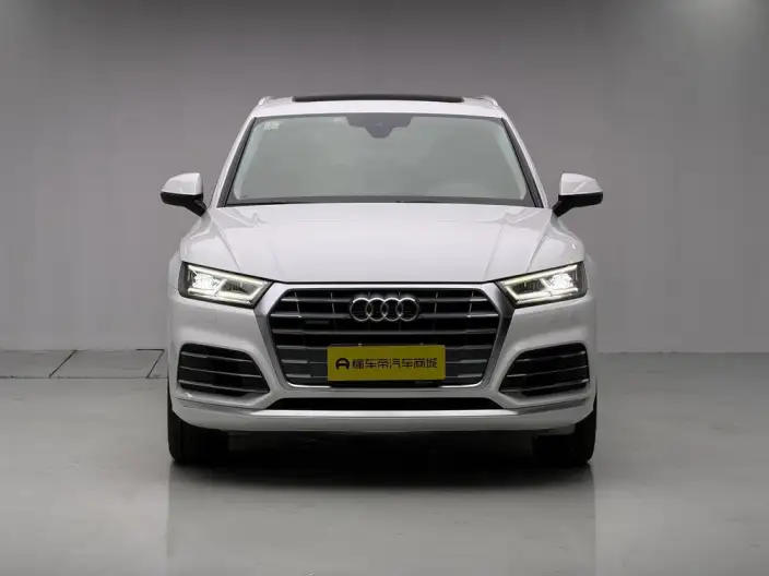 Audi Q5L 2020 Model Facelift 40 TFSI Rong Xiang Fashion Model